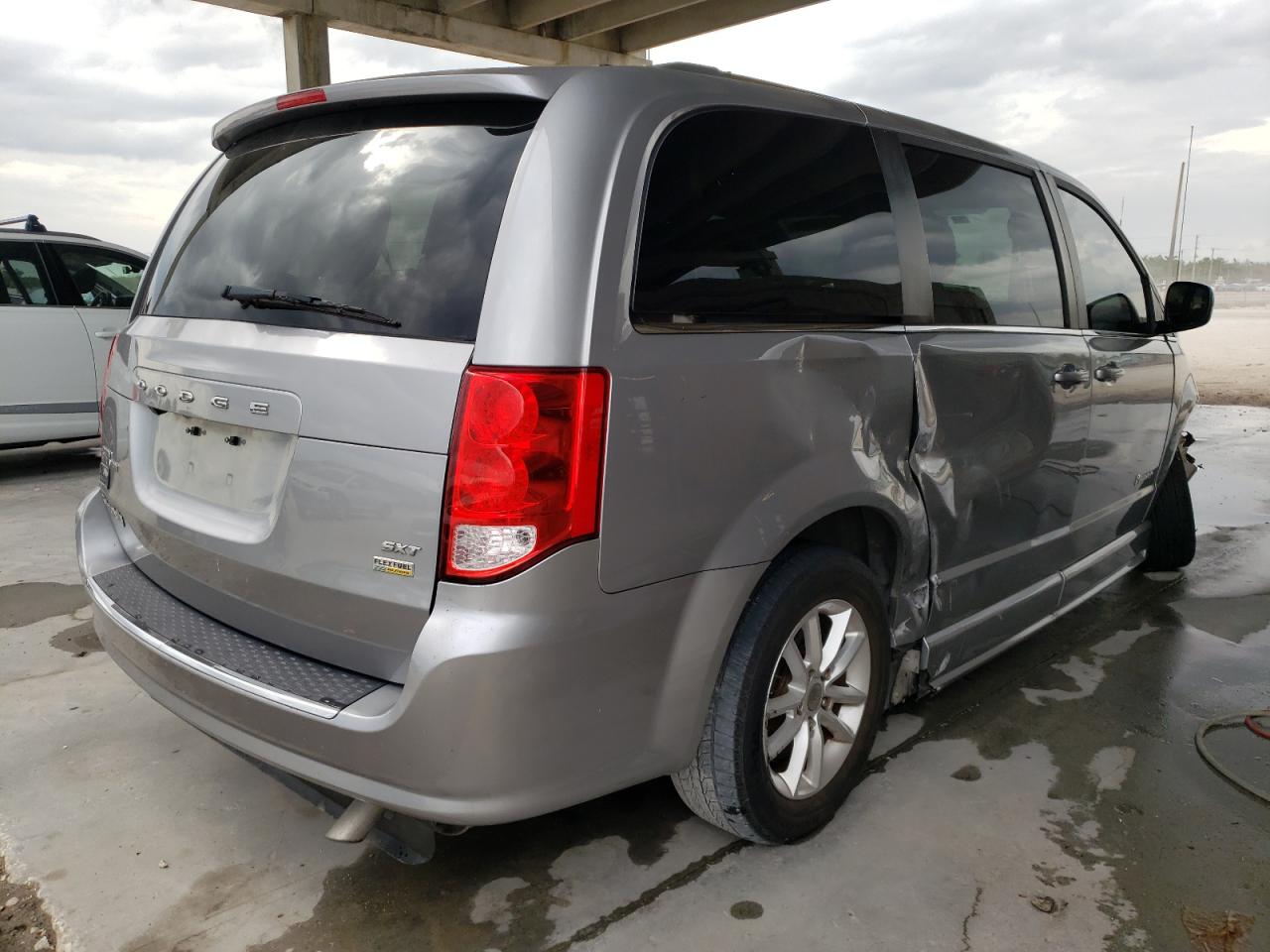 Photo 4 from auction – 2018 DODGE GRAND CARA with VIN 2C4RDGCG3JR302385