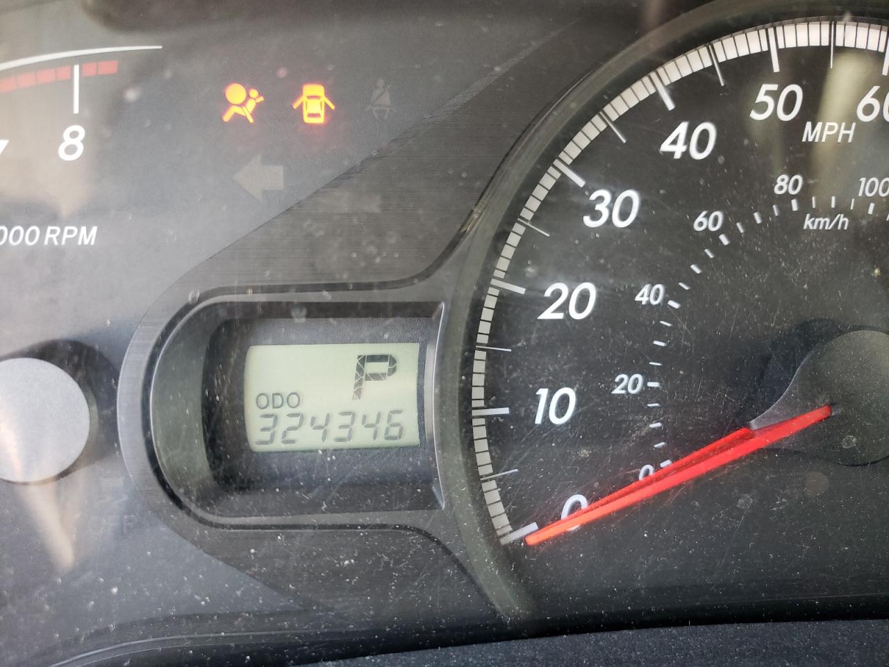 Photo 8 from auction – 2011 TOYOTA SIENNA with VIN 5TDZK3DC3BS018578