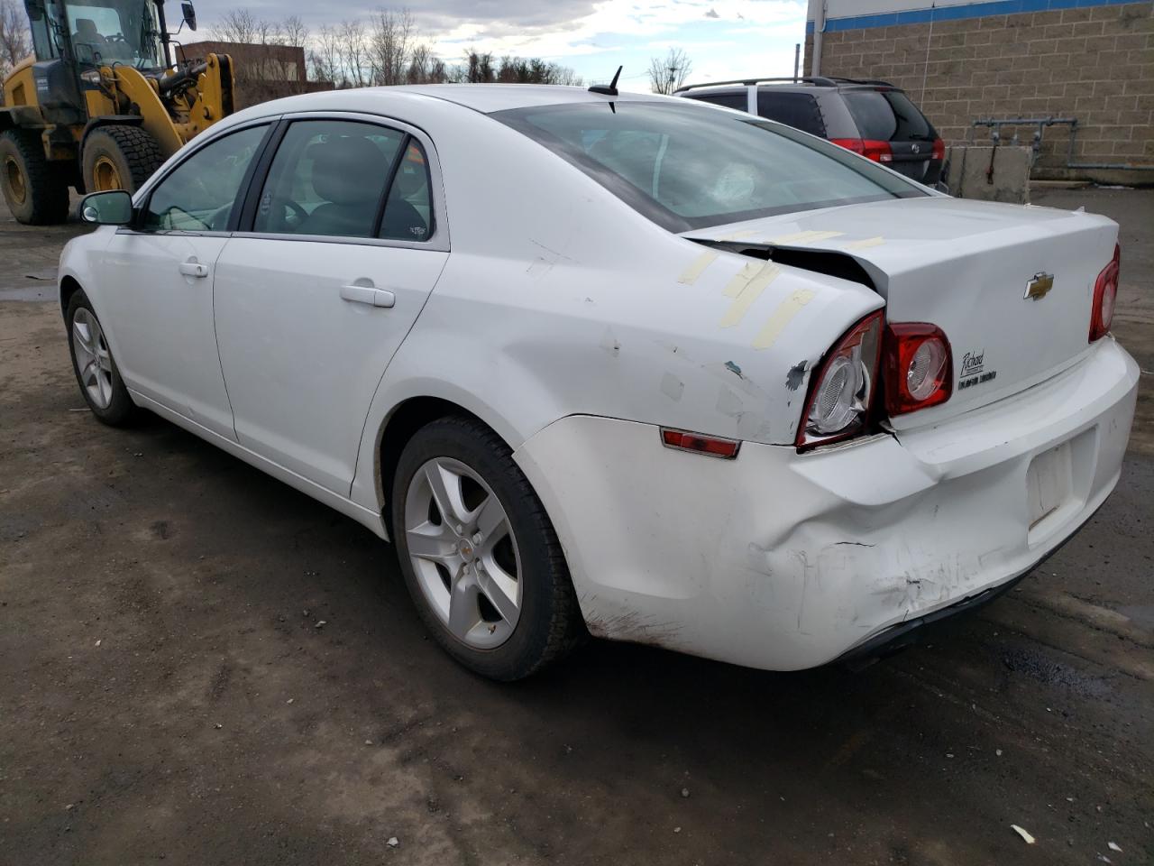 Photo 3 from auction – 2011 CHEVROLET MALIBU LS with VIN 1G1ZB5E13BF236392