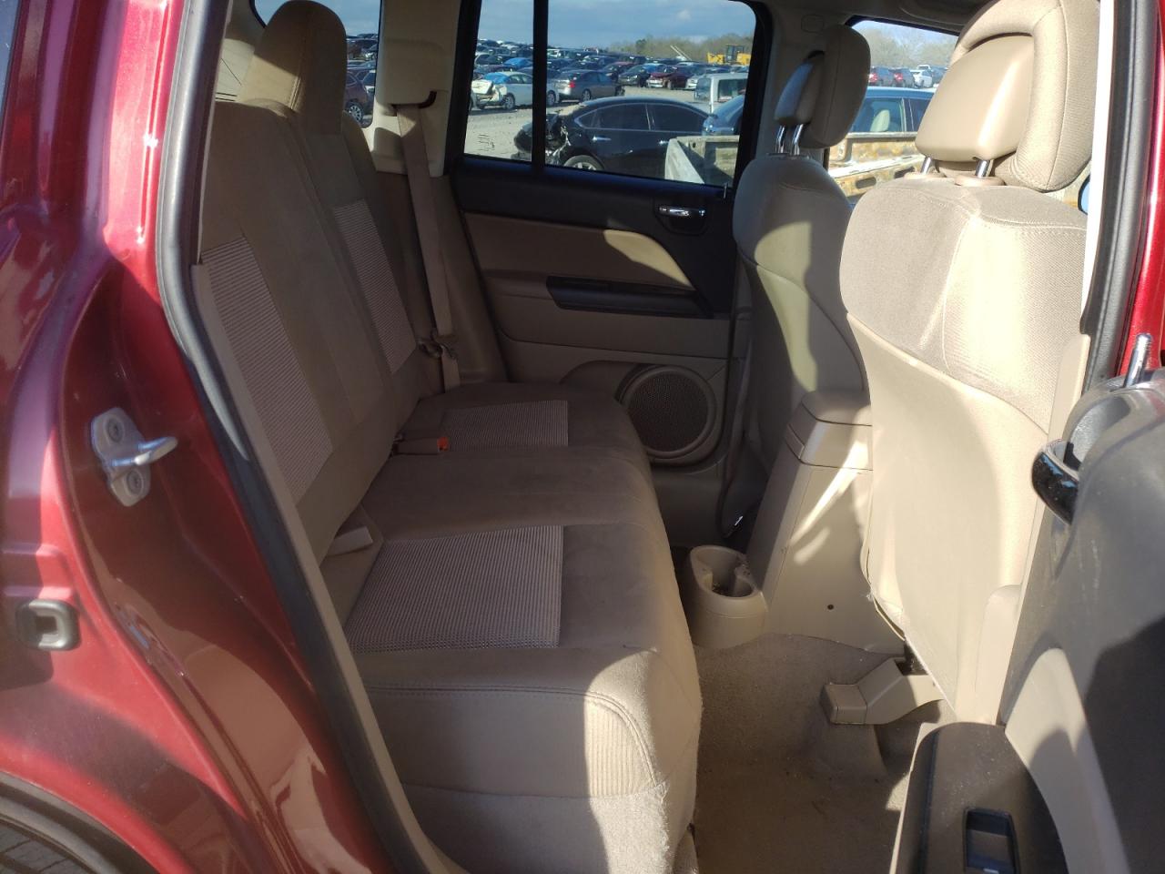 Photo 6 from auction – 2011 JEEP COMPASS SP with VIN 1J4NT1FB8BD150875