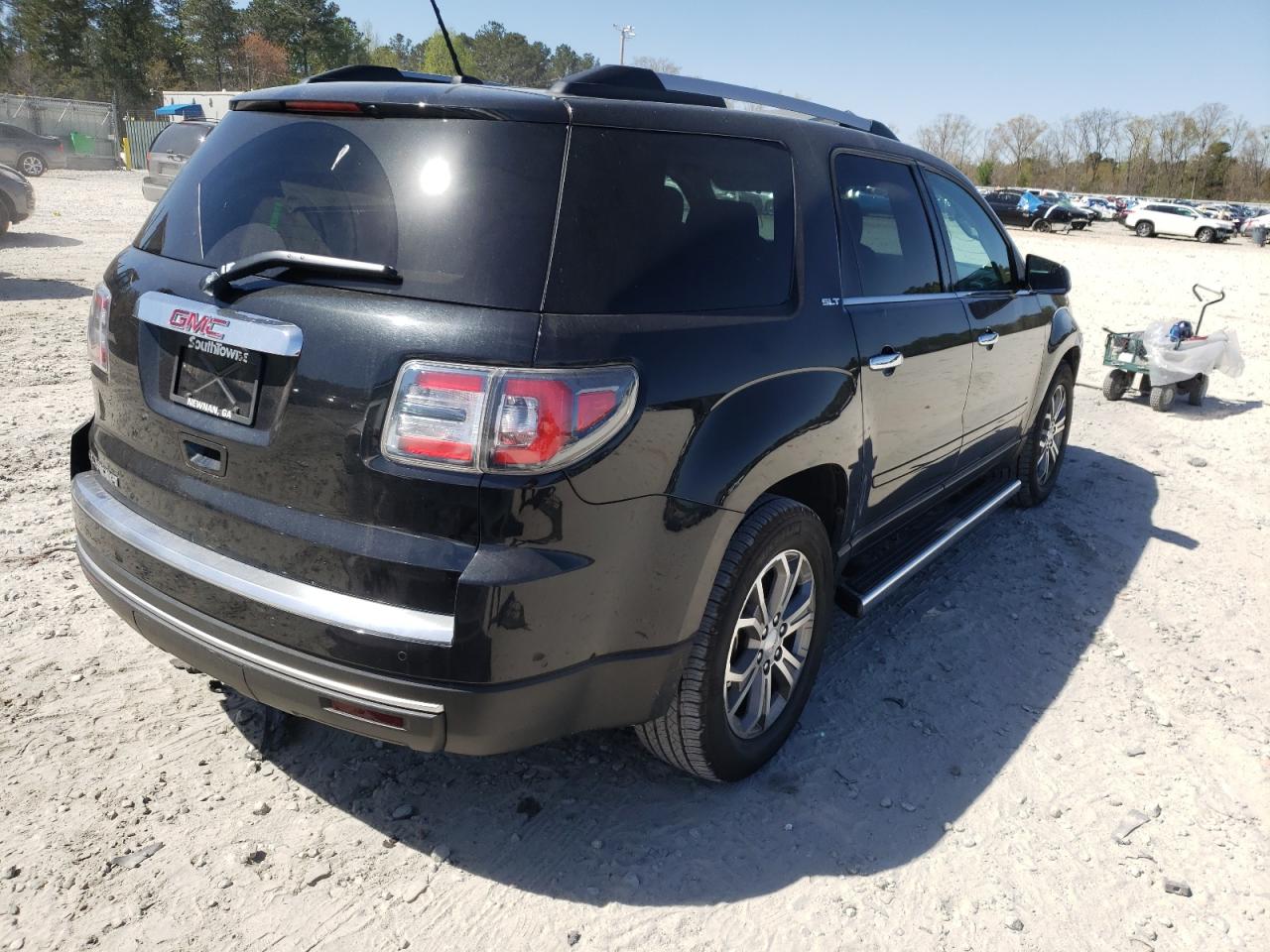 Photo 4 from auction – 2014 GMC ACADIA SLT with VIN 1GKKRRKD8EJ165223