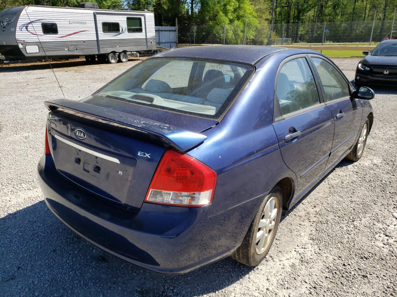 Photo 4 from auction – 2009 KIA SPECTRA EX with VIN KNAFE221195602447