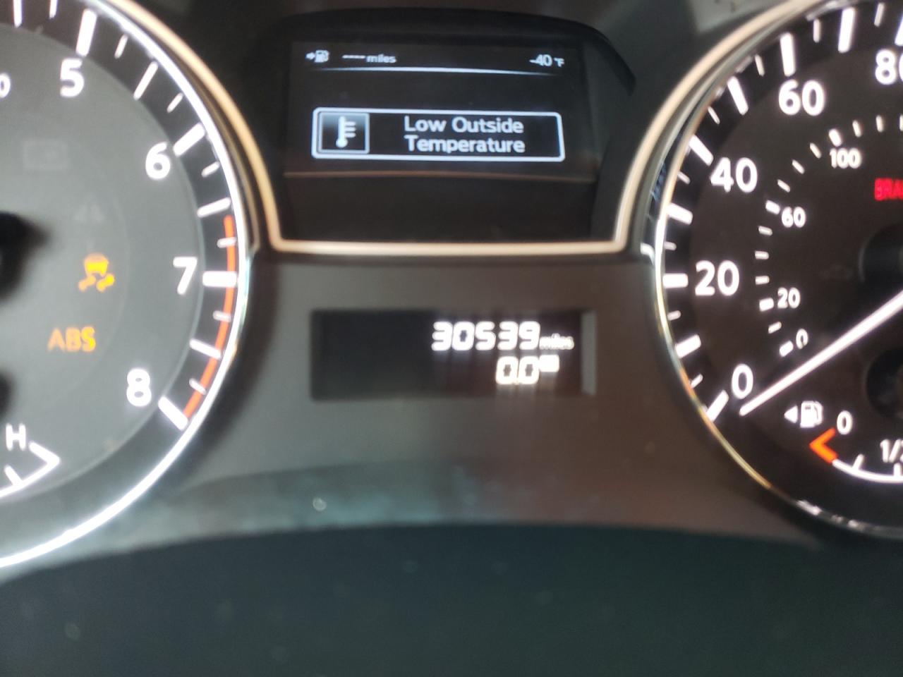 Photo 8 from auction – 2017 NISSAN PATHFINDER with VIN 5N1DR2MN2HC611453