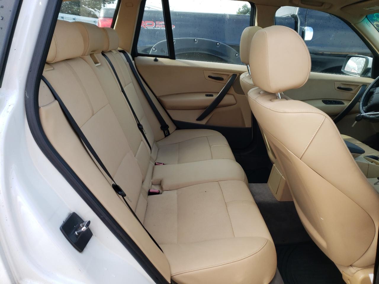 Photo 6 from auction – 2004 BMW X3 2.5I with VIN WBXPA734X4WB28239