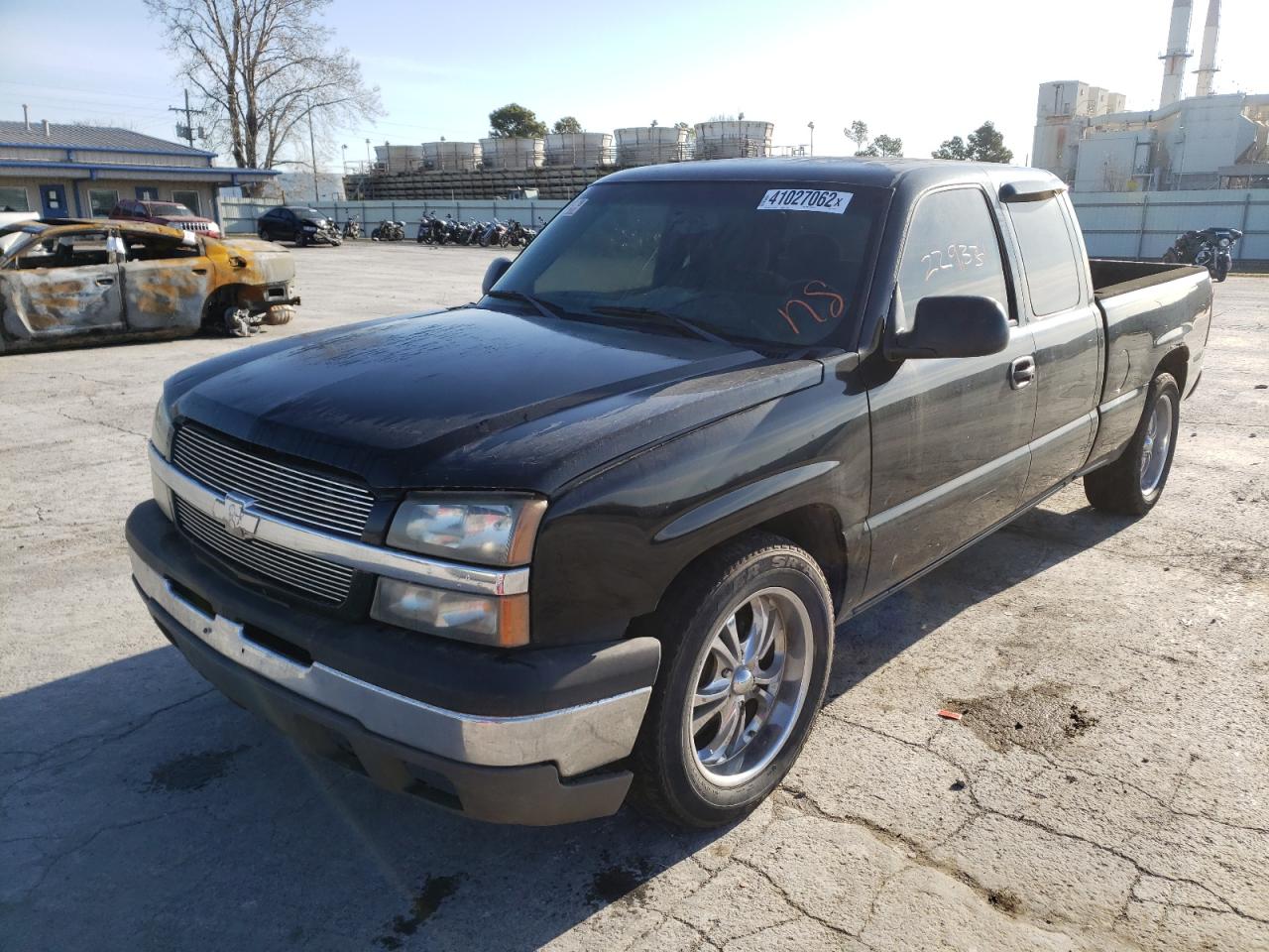 Photo 2 from auction – 2004 CHEVROLET SILVRDO LT with VIN 2GCEC19T041366440