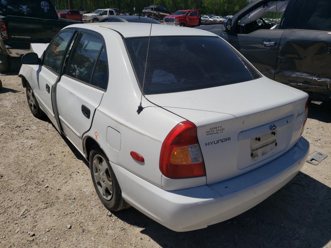 Photo 3 from auction – 2002 HYUNDAI ACCENT GL with VIN KMHCG45C12U293787
