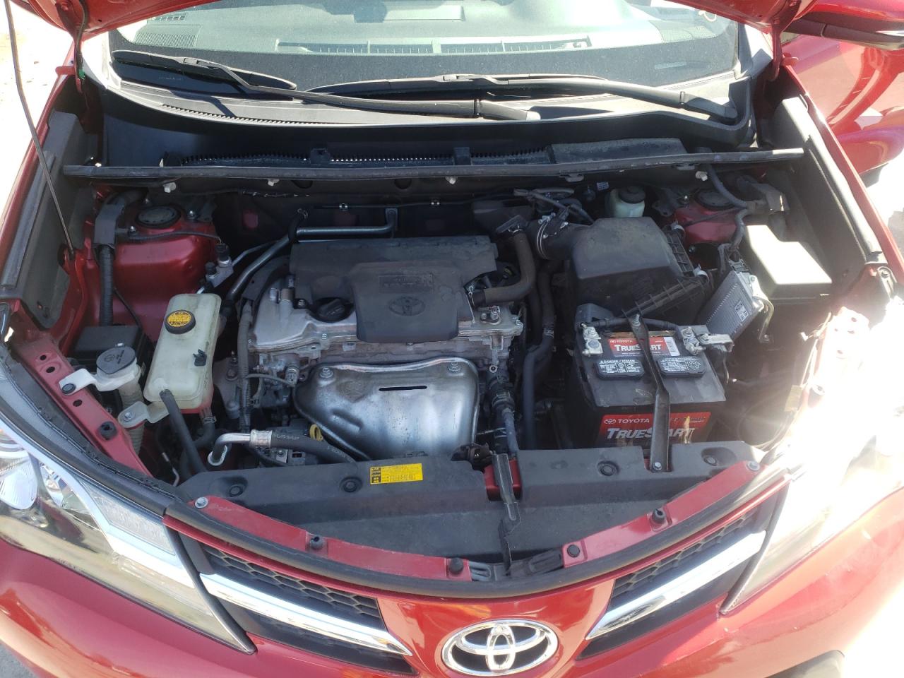 Photo 7 from auction – 2015 TOYOTA RAV4 LIMIT with VIN 2T3YFREV6FW141220