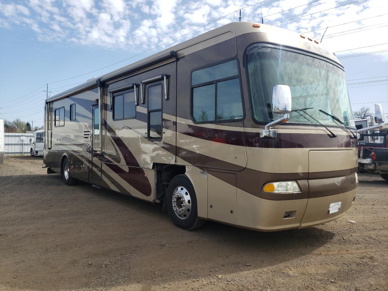 Photo 9 from auction – 2004 ROADMASTER RAIL MONOCOQUE with VIN 1RF43564442027639