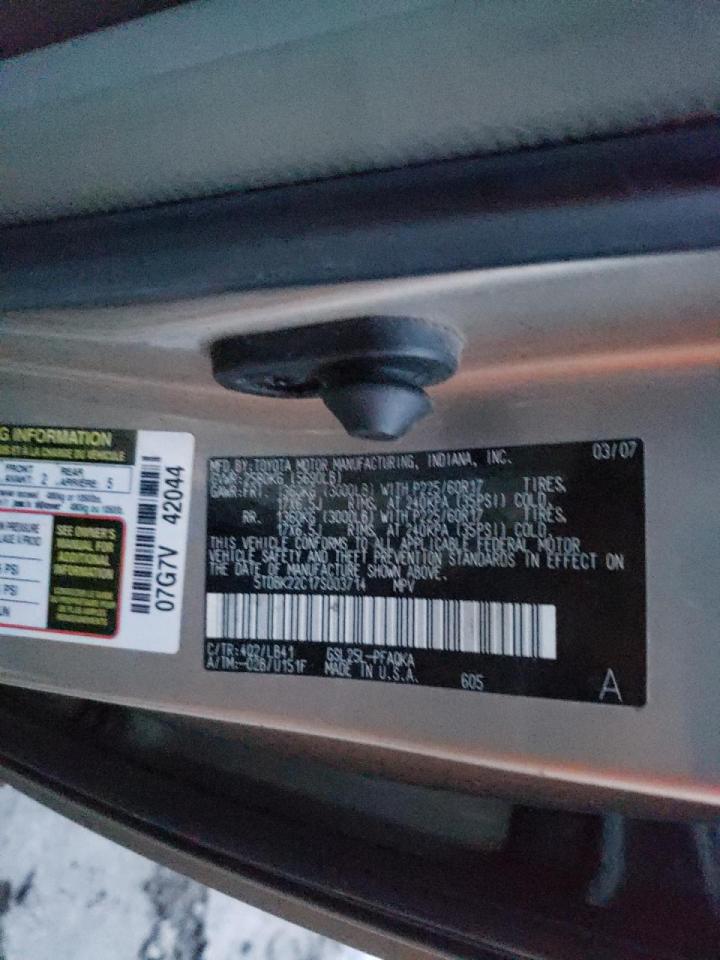 Photo 10 from auction – 2007 TOYOTA SIENNA XLE with VIN 5TDBK22C17S003714