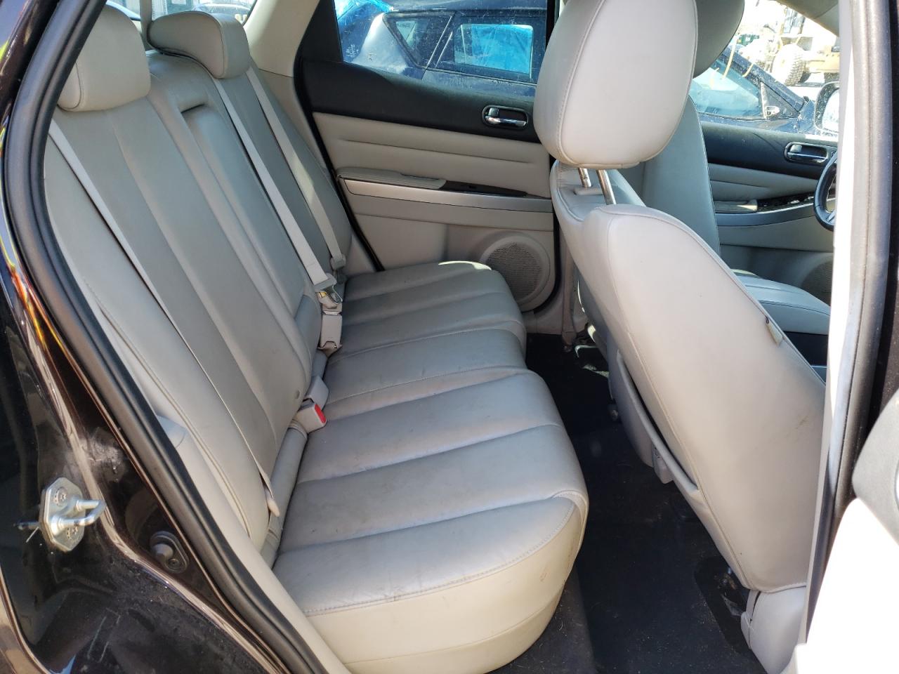 Photo 6 from auction – 2010 MAZDA CX-7 with VIN JM3ER4W38A0306697
