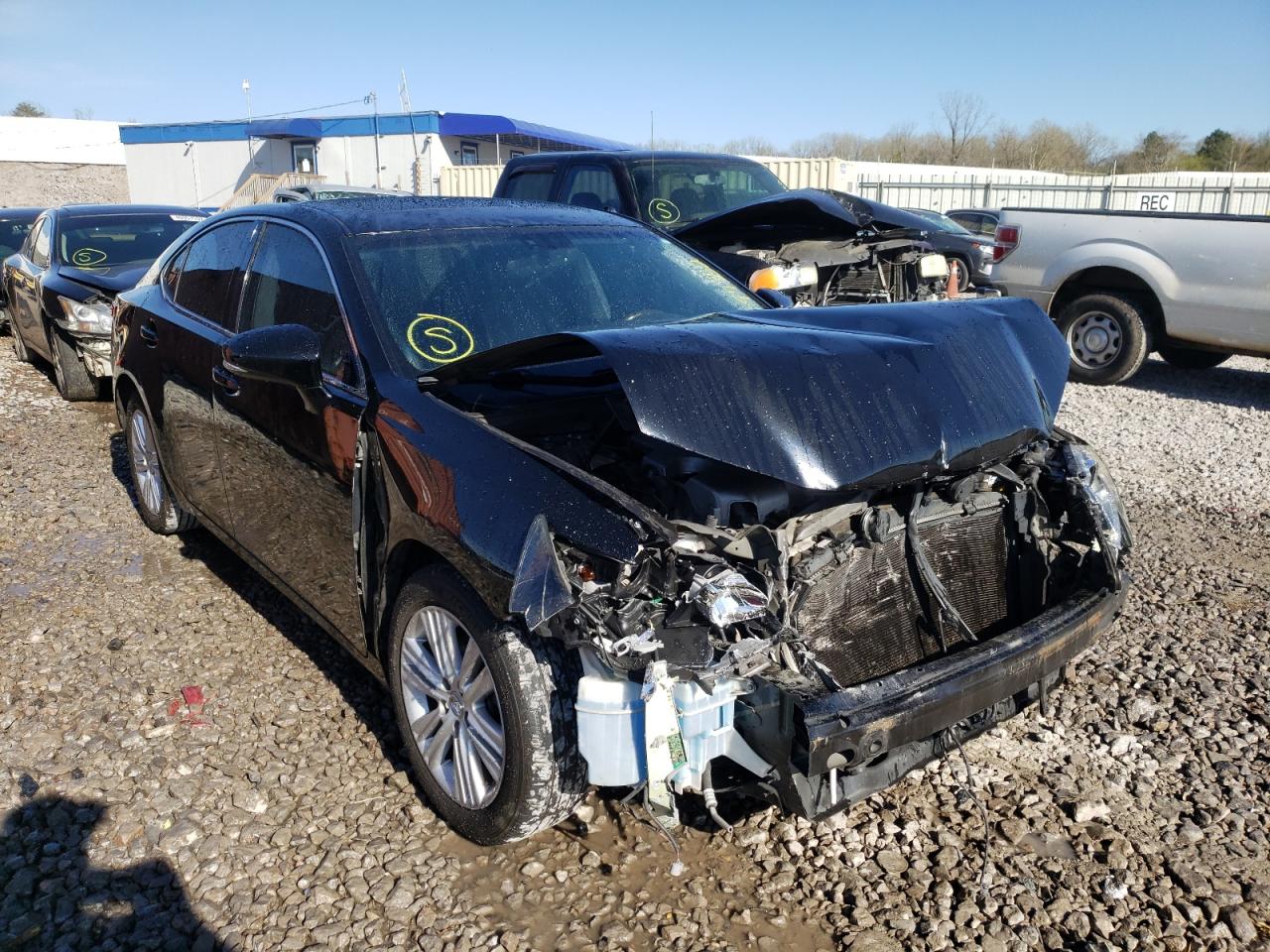 LEXUS ES 350 2014 with VIN JTHBK1GG3E2114984 - Photo from auction