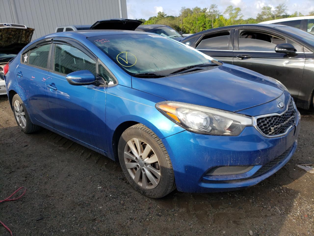صورة رقم 1 من المزاد - 2014 KIA FORTE LX مع VIN KNAFX4A69E5069860