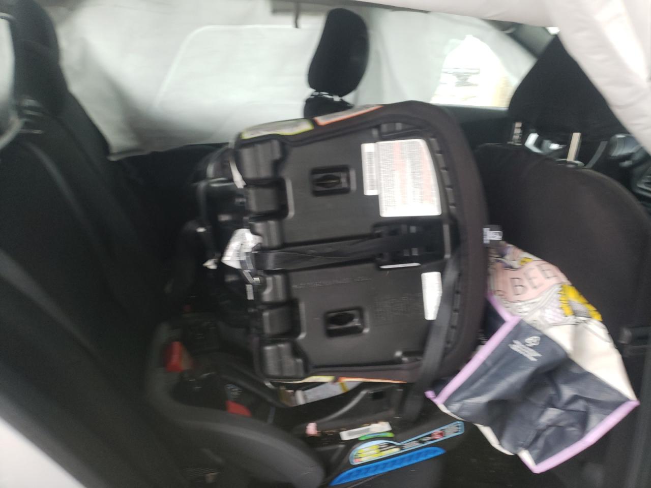 Photo 6 from auction – 2019 NISSAN KICKS S with VIN 3N1CP5CU0KL548481