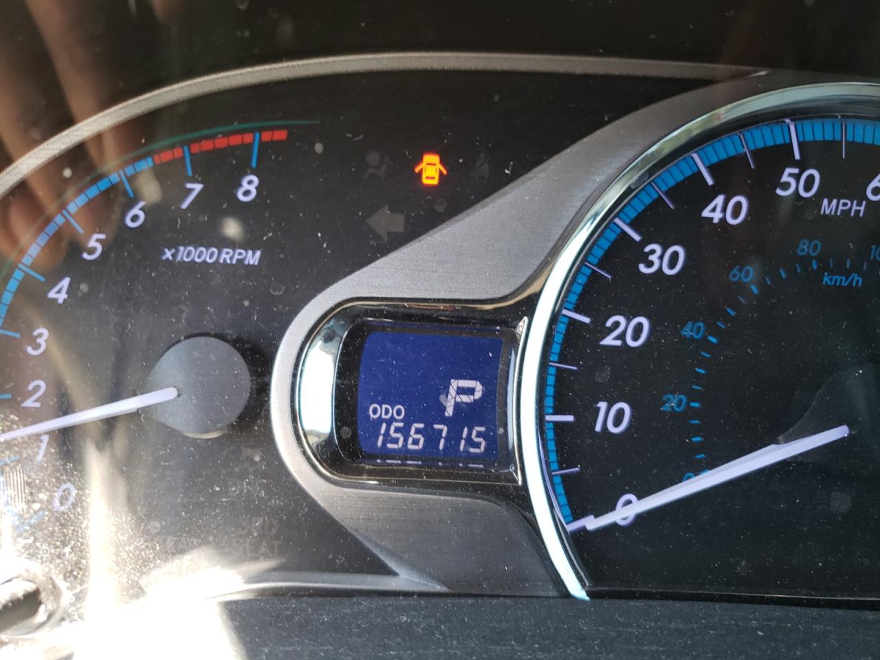 Photo 8 from auction – 2011 TOYOTA SIENNA XLE with VIN 5TDYK3DC8BS099542