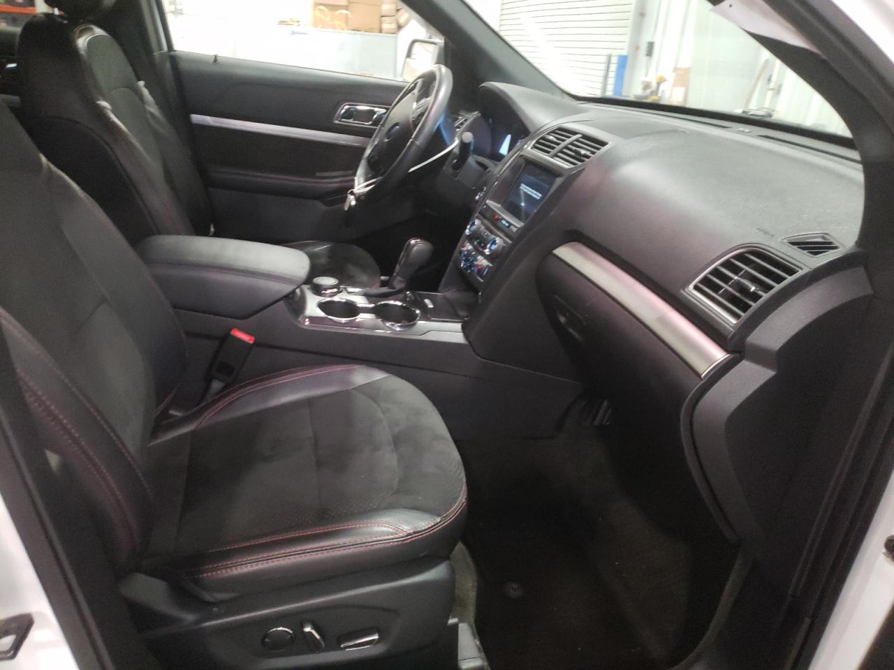 Foto 5 de la subasta – 2018 FORD EXPLORER X con VIN 1FM5K8D82JGA34959