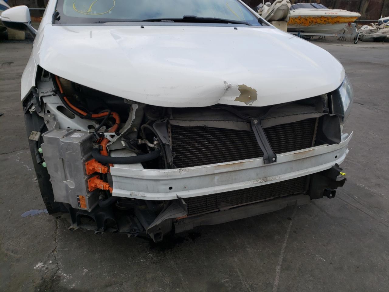 Photo 9 from auction – 2013 CHEVROLET VOLT with VIN 1G1RE6E42DU112331