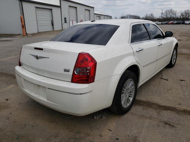 Photo 4 from auction – 2010 CHRYSLER 300 TOURIN with VIN 2C3CA5CV5AH192791