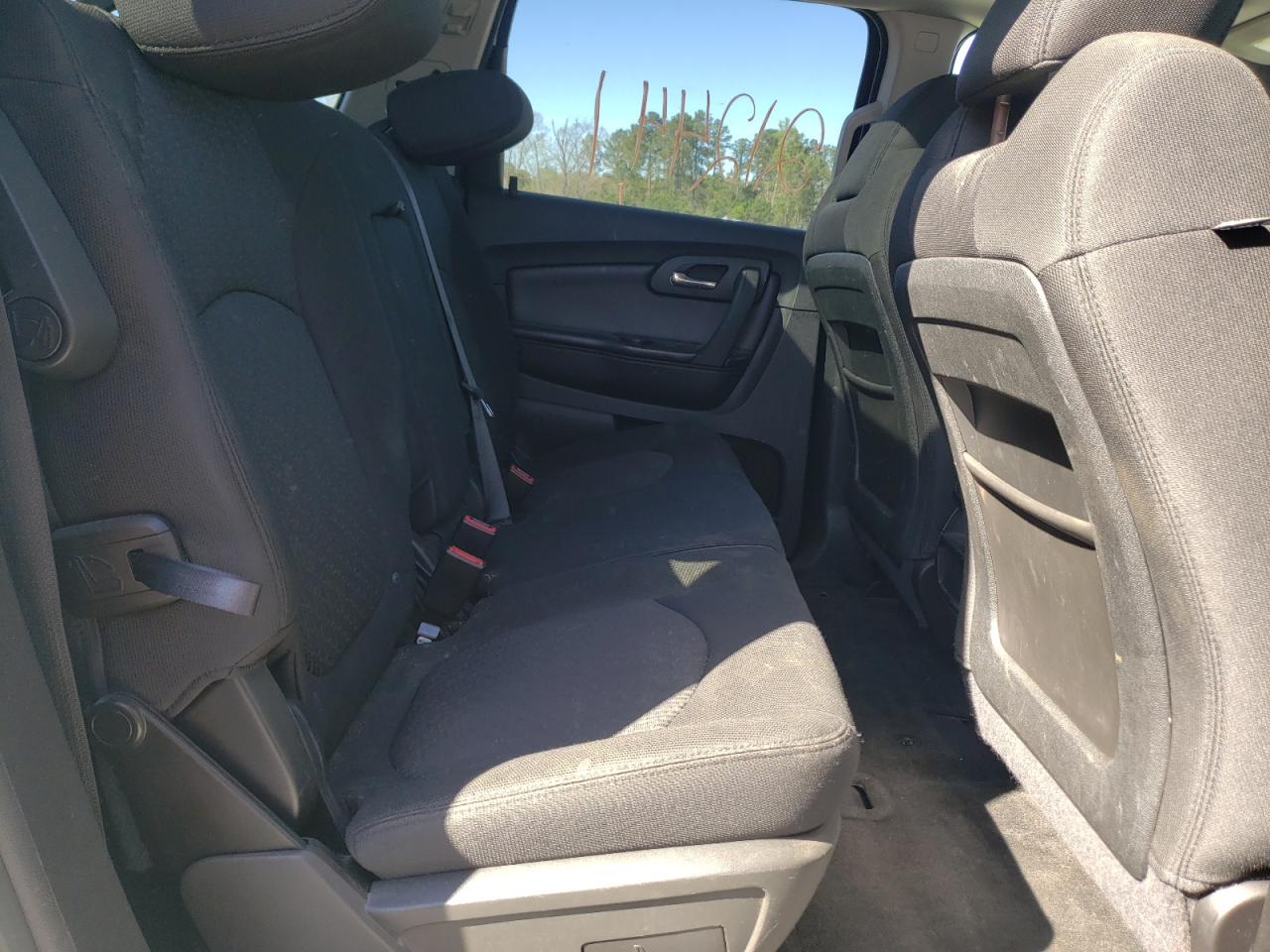 Photo 6 from auction – 2011 CHEVROLET TRAVERSE L with VIN 1GNKRGED7BJ408535