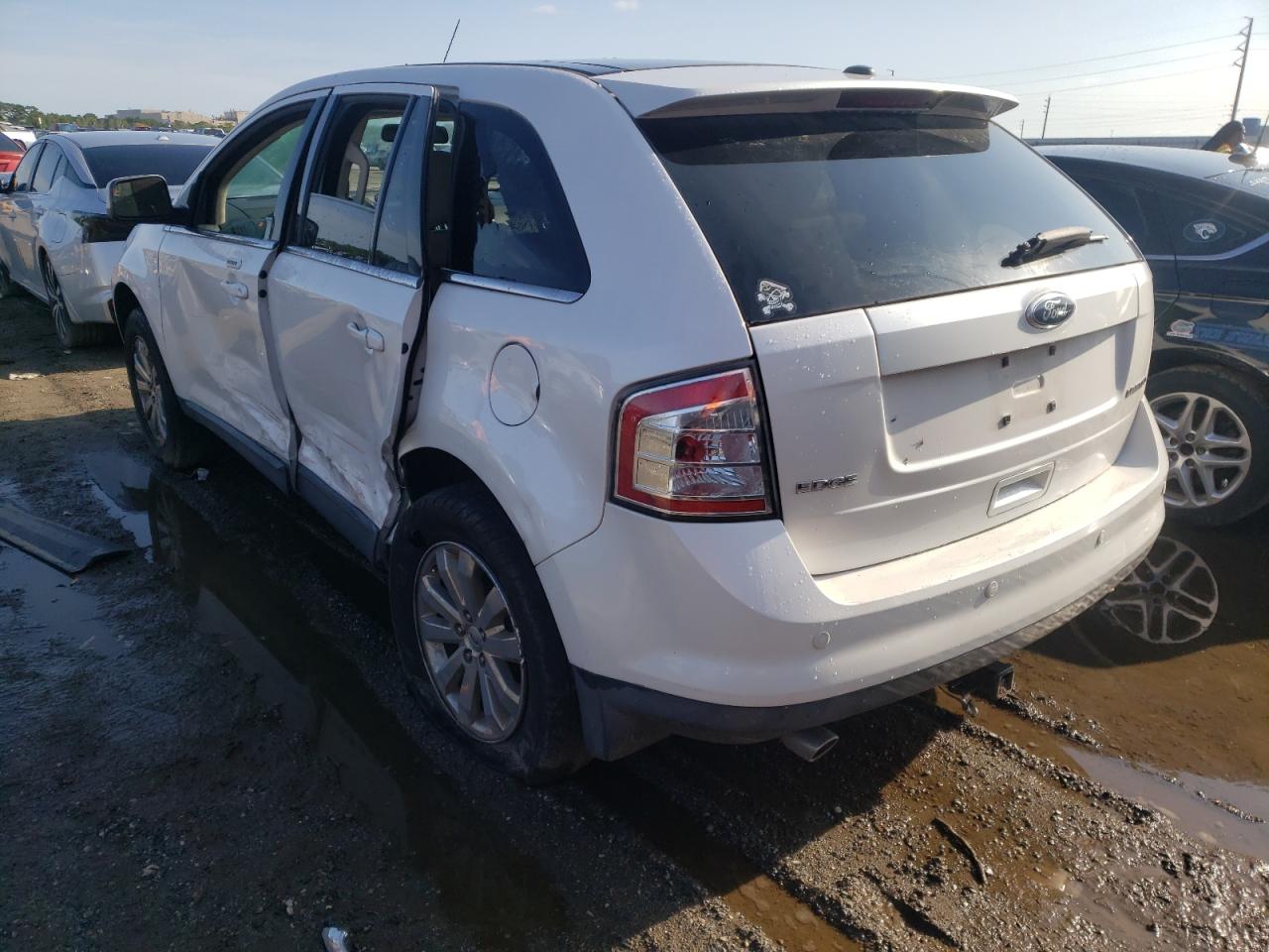 Photo 3 from auction – 2010 FORD EDGE with VIN 2FMDK3KC6ABB72033