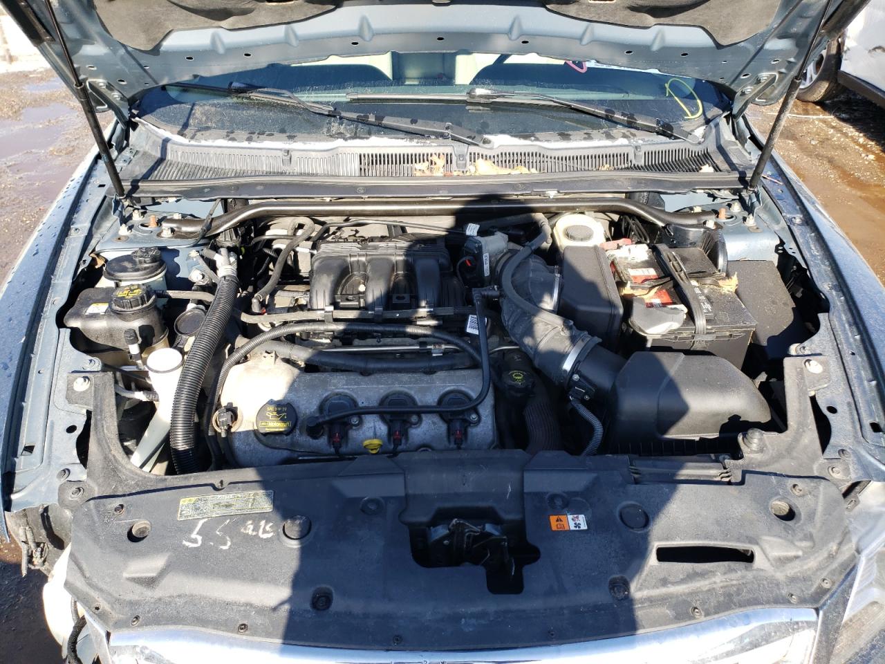 Photo 7 from auction – 2010 FORD TAURUS LIM with VIN 1FAHP2FW1AG115906