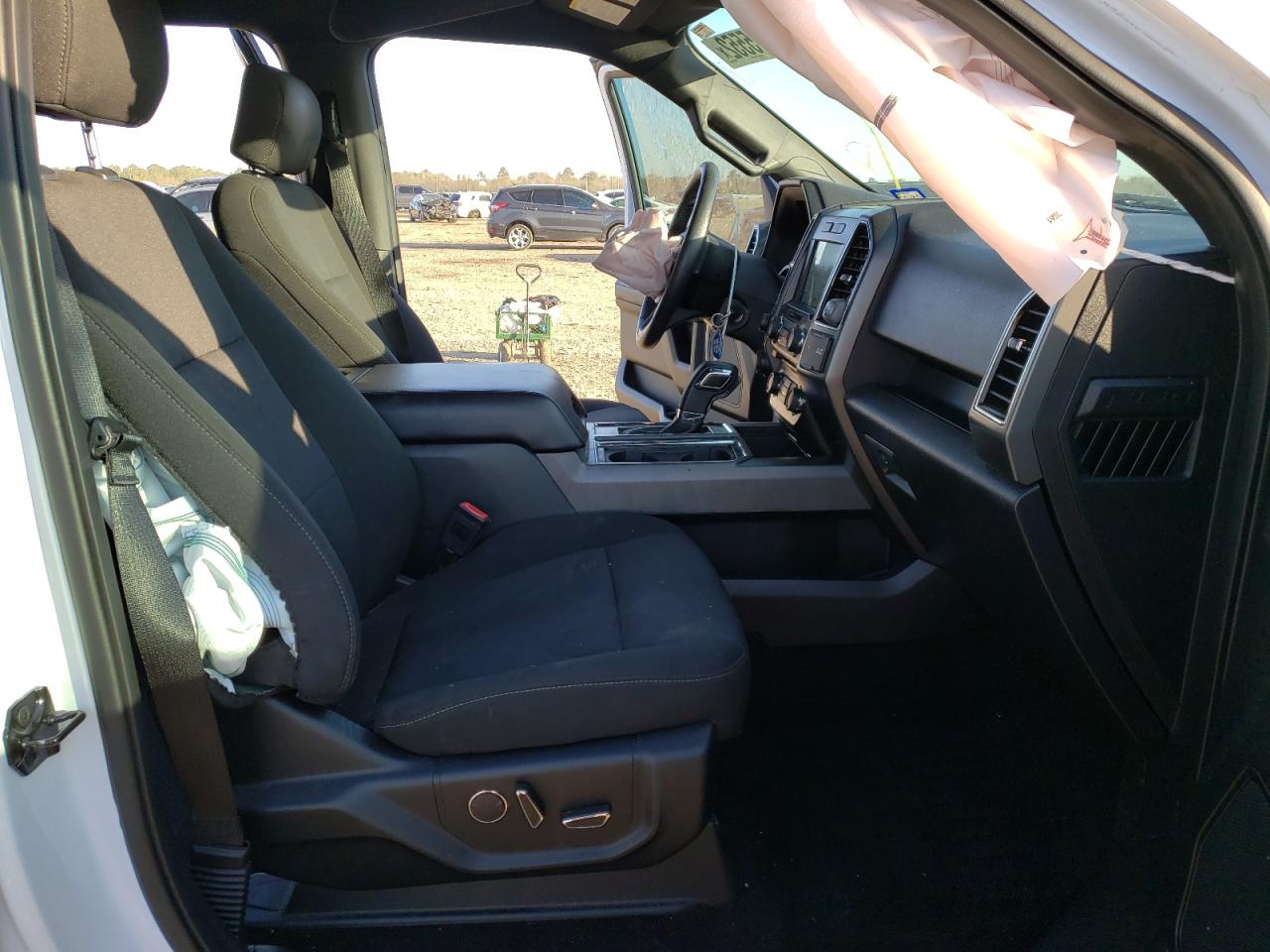 Photo 5 from auction – 2018 FORD F150 SUPER with VIN 1FTEW1E58JKC49733