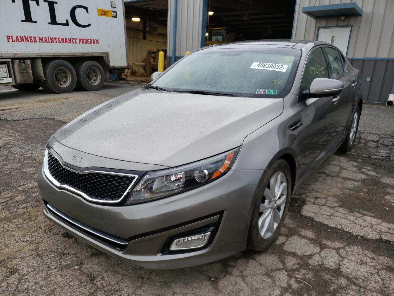 Photo 2 from auction – 2014 KIA OPTIMA EX with VIN 5XXGN4A72EG269657