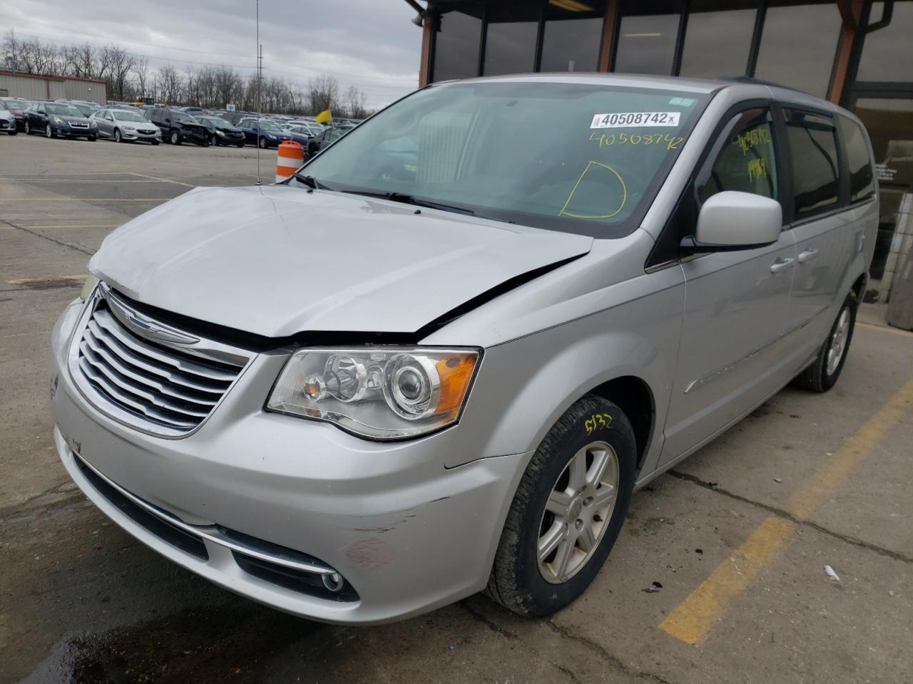 Photo 2 from auction – 2011 CHRYSLER TOWN & COU with VIN 2A4RR5DG4BR618541