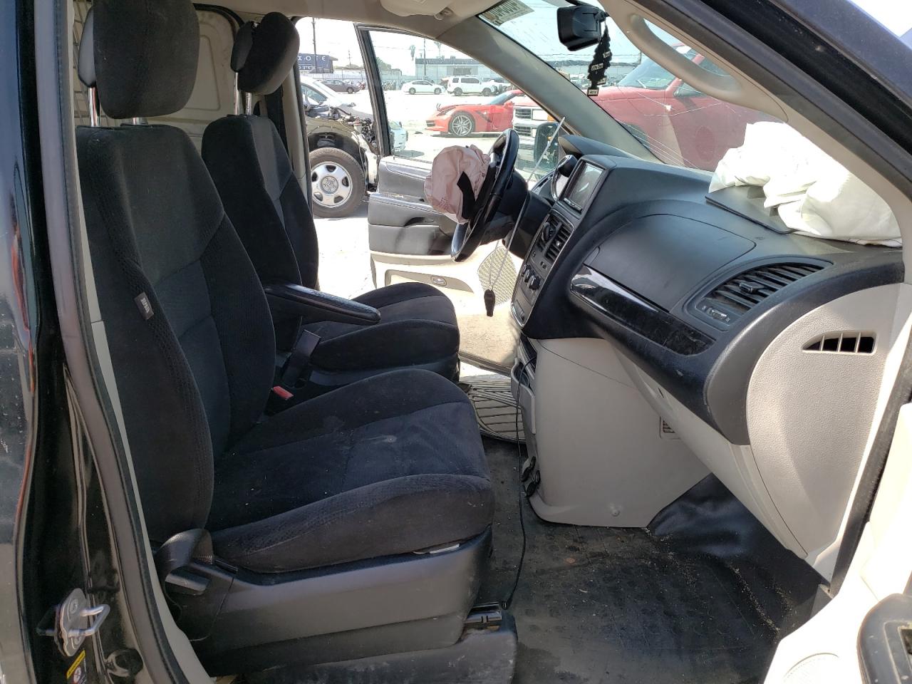 Photo 5 from auction – 2014 RAM TRADESMAN with VIN 2C4JRGAG1ER352547