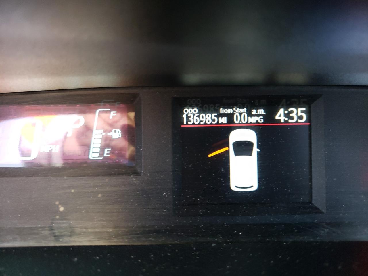 Photo 8 from auction – 2014 TOYOTA PRIUS C with VIN JTDKDTB3XE1069544