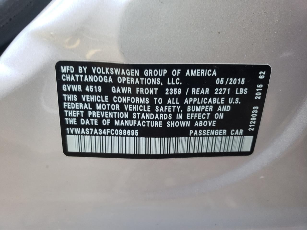 Photo 10 from auction – 2015 VOLKSWAGEN PASSAT S with VIN 1VWAS7A34FC098695