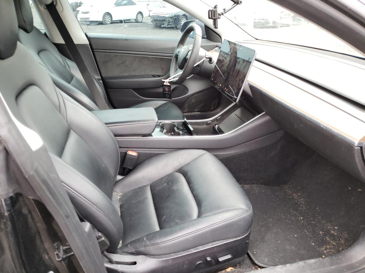 Photo 5 from auction – 2020 TESLA MODEL 3 with VIN 5YJ3E1EB6LF599815