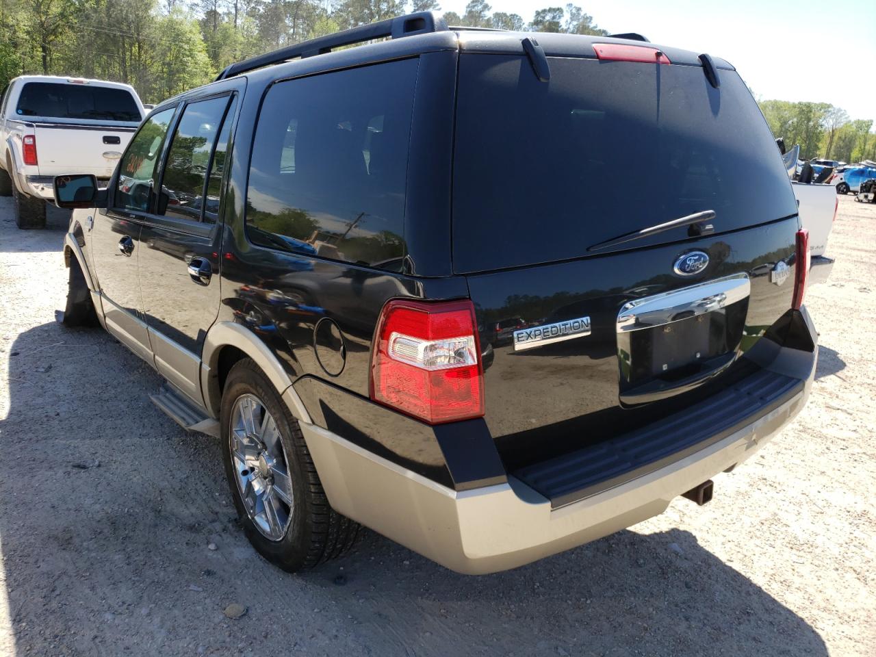 Photo 3 from auction – 2010 FORD EXPEDITION with VIN 1FMJU1H57AEA29543