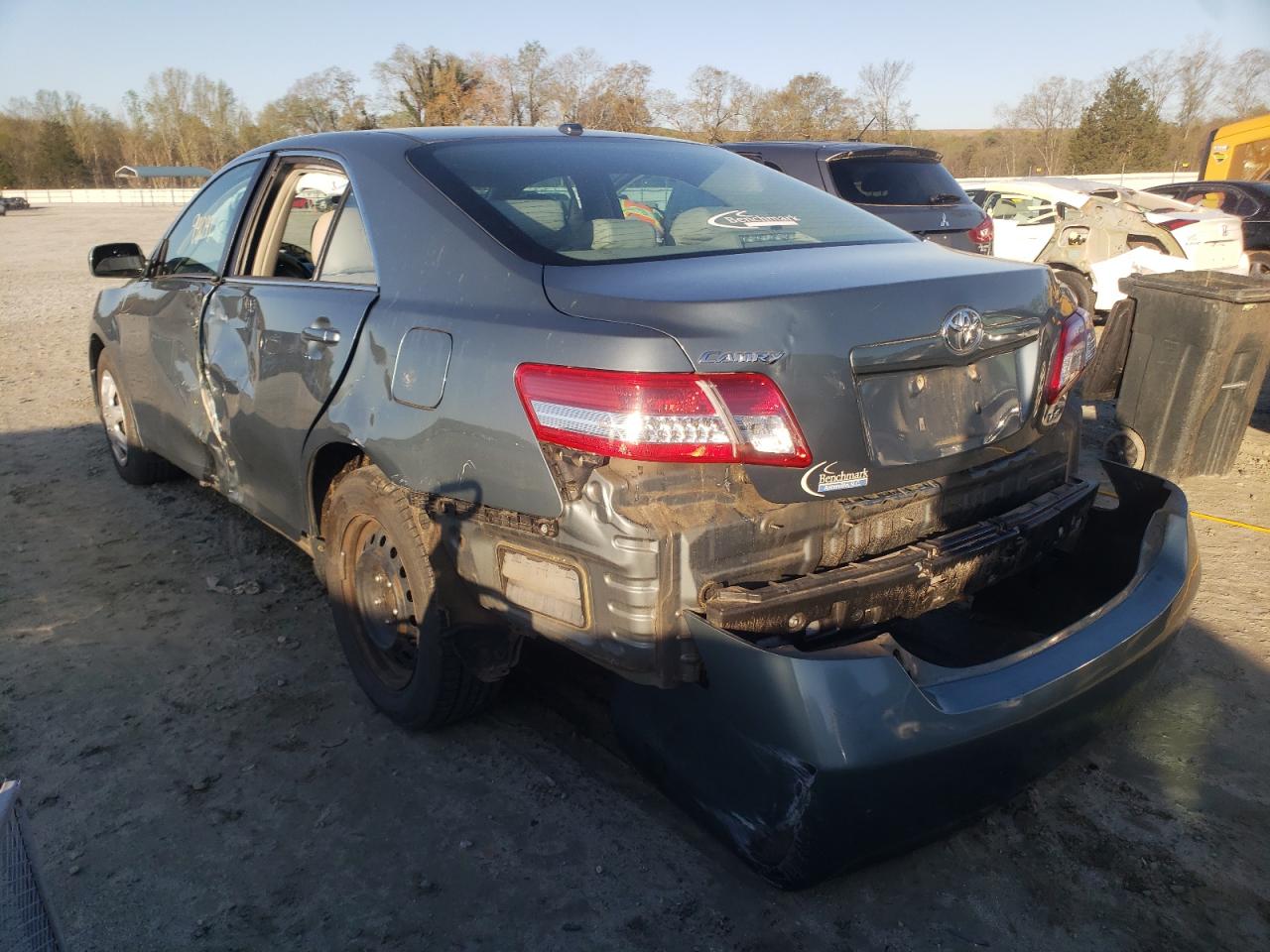 Photo 3 from auction – 2010 TOYOTA CAMRY BASE with VIN 4T1BF3EK4AU541996