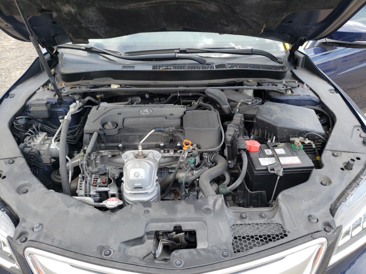 Photo 7 from auction – 2017 ACURA TLX with VIN 19UUB1F32HA010166