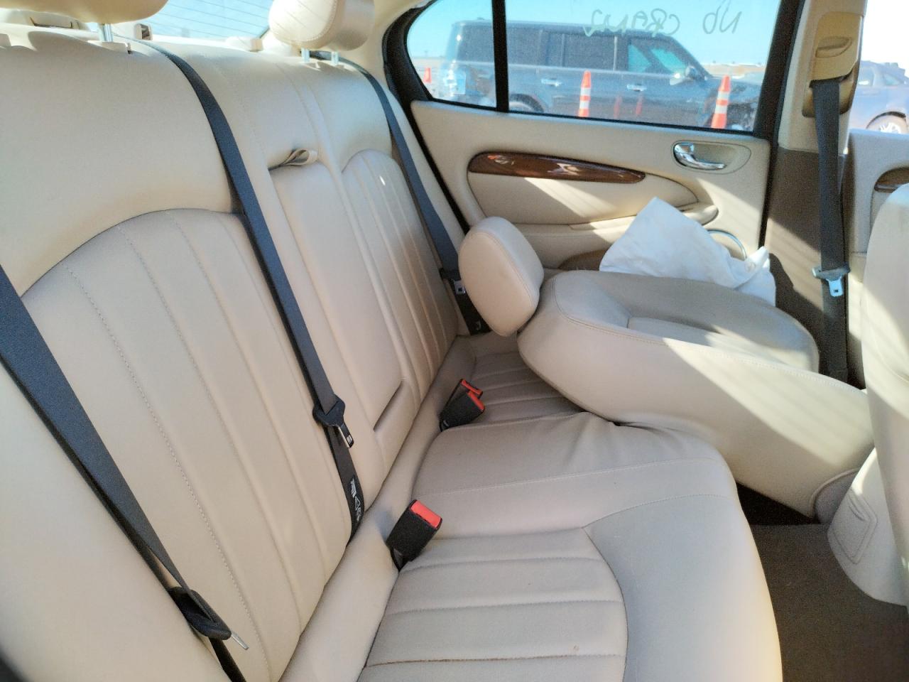 Photo 6 from auction – 2005 JAGUAR X-TYPE 3.0 with VIN SAJWA51C85WE29750