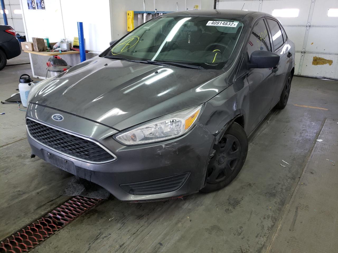 Photo 2 from auction – 2015 FORD FOCUS S with VIN 1FADP3E21FL281702