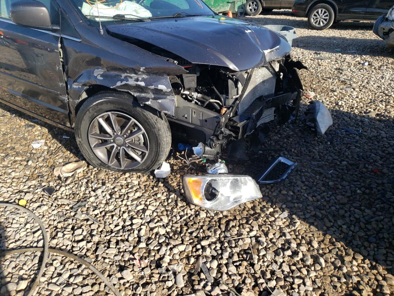 Photo 9 from auction – 2017 DODGE GRAND CARA with VIN 2C4RDGCG2HR700410