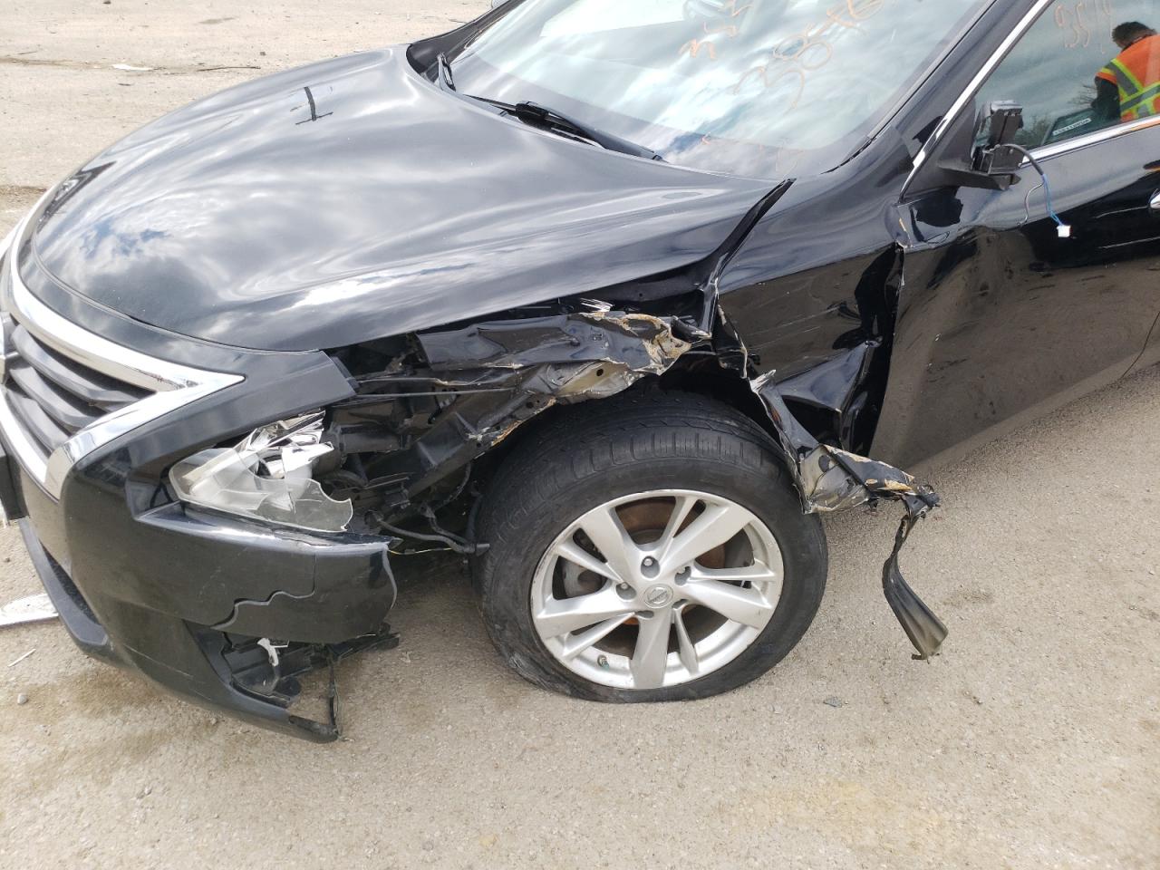 Photo 9 from auction – 2015 NISSAN ALTIMA 2.5 with VIN 1N4AL3AP5FN312342