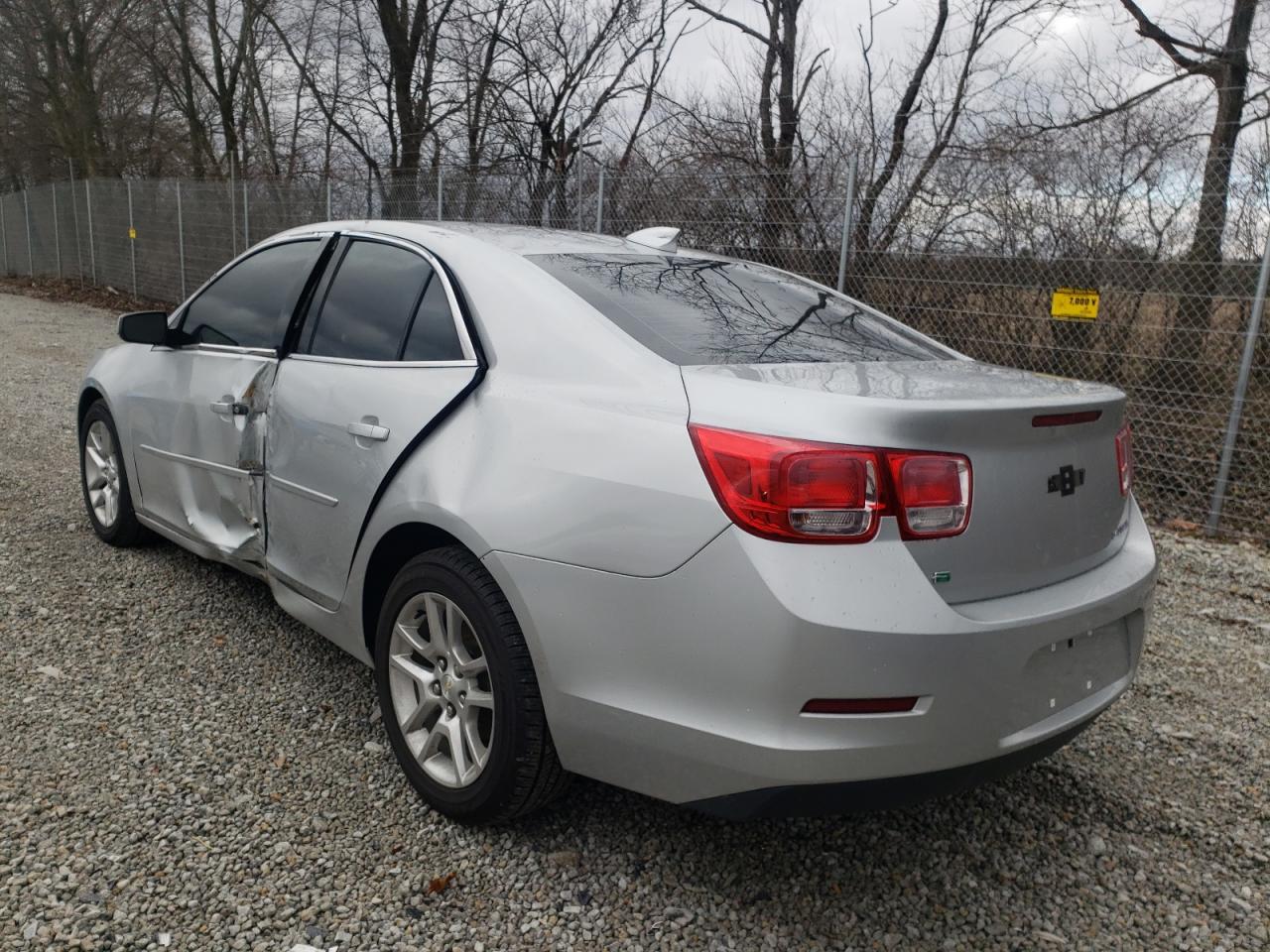 Photo 3 from auction – 2015 CHEVROLET MALIBU 1LT with VIN 1G11C5SL9FF343680