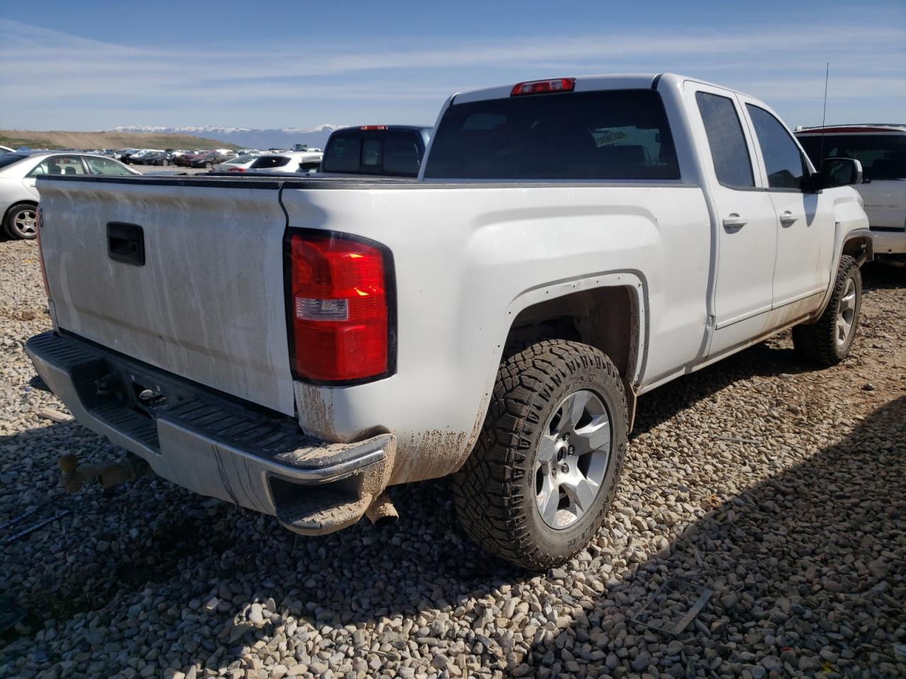 Photo 4 from auction – 2015 GMC SIERRA K15 with VIN 1GTV2TEC1FZ321330