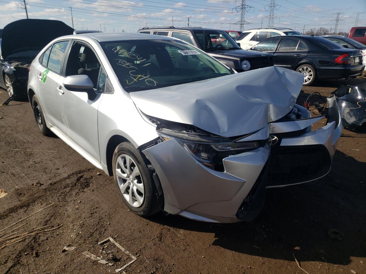 TOYOTA COROLLA LE 2020 with VIN 5YFEPRAE2LP031566 - Photo from auction