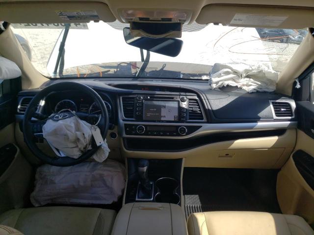 Photo 9 from auction – 2018 TOYOTA HIGHLANDER with VIN 5TDKZRFH9JS547976