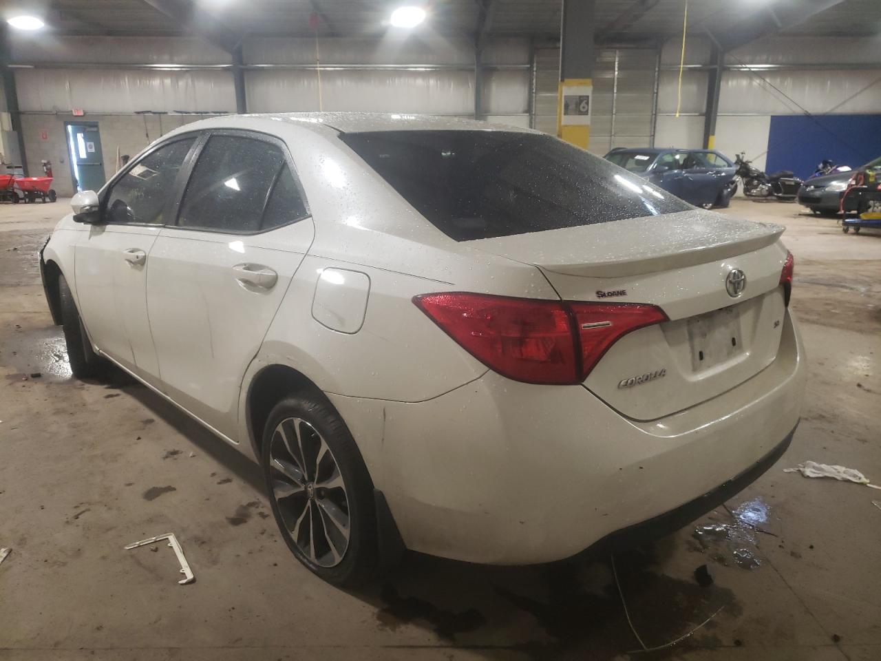 Photo 3 from auction – 2017 TOYOTA COROLLA SE with VIN 5YFBURHE4HP655541