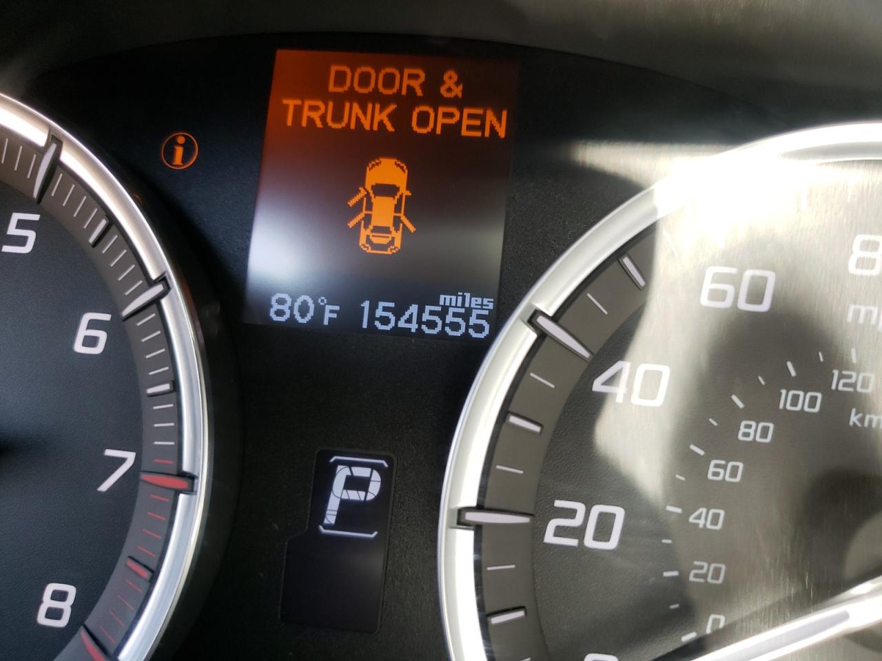 Photo 8 from auction – 2016 ACURA TLX with VIN 19UUB1F39GA006145