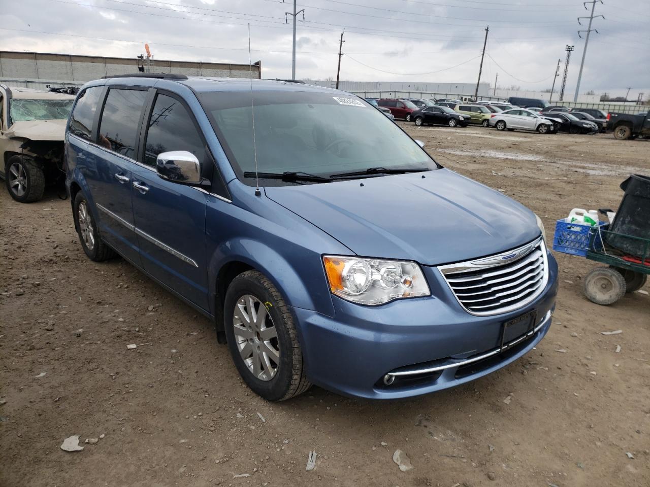 CHRYSLER TOWN & COU 2011 with VIN 2A4RR8DGXBR801038 - Photo from auction