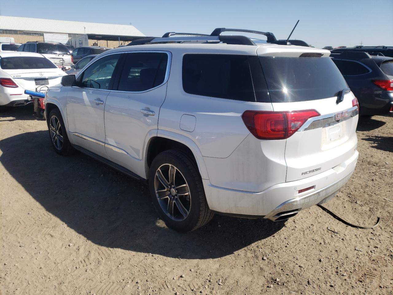 Photo 3 from auction – 2019 GMC ACADIA DEN with VIN 1GKKNXLS9KZ126764