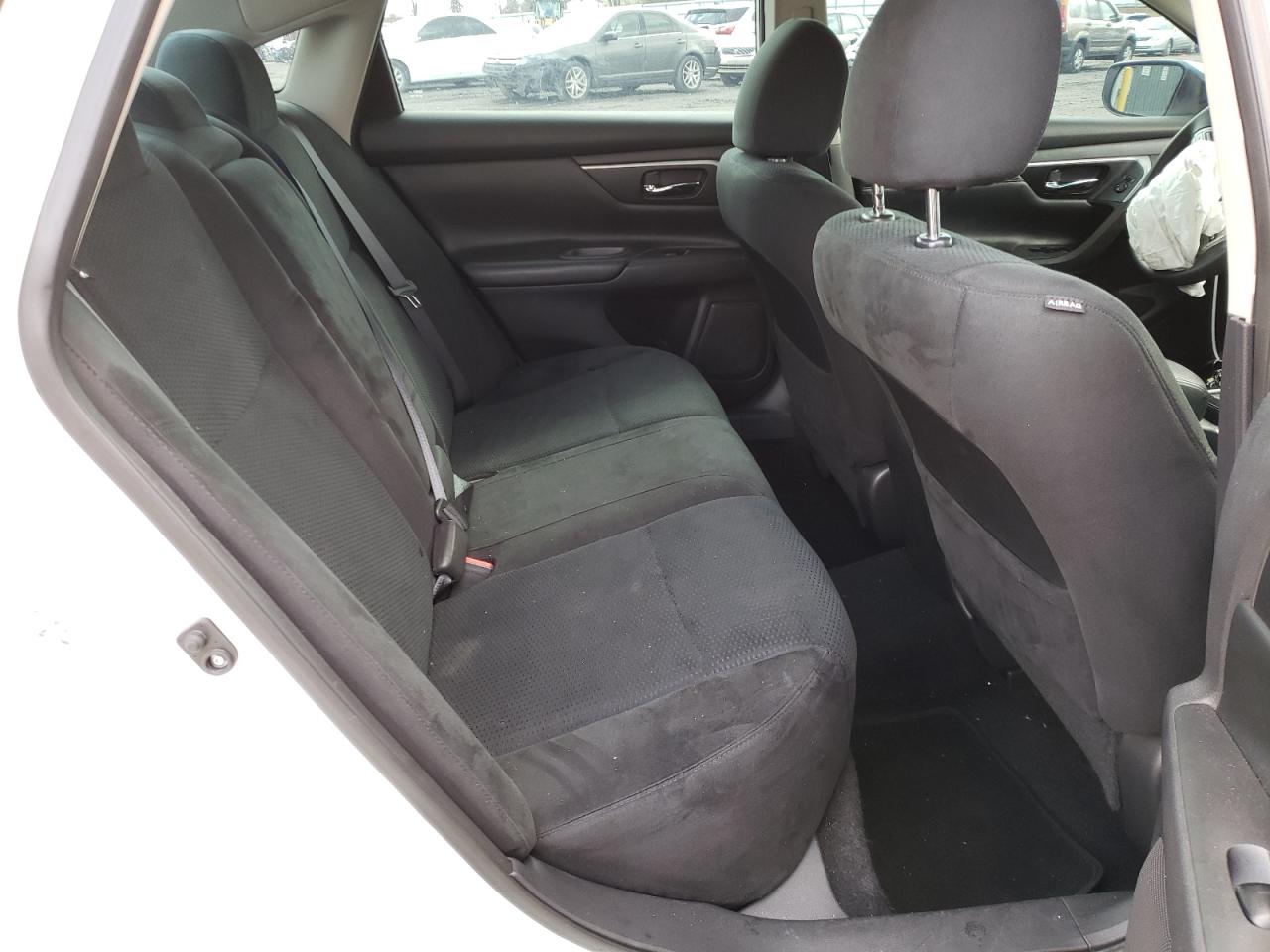 Photo 6 from auction – 2015 NISSAN ALTIMA 2.5 with VIN 1N4AL3APXFN408029