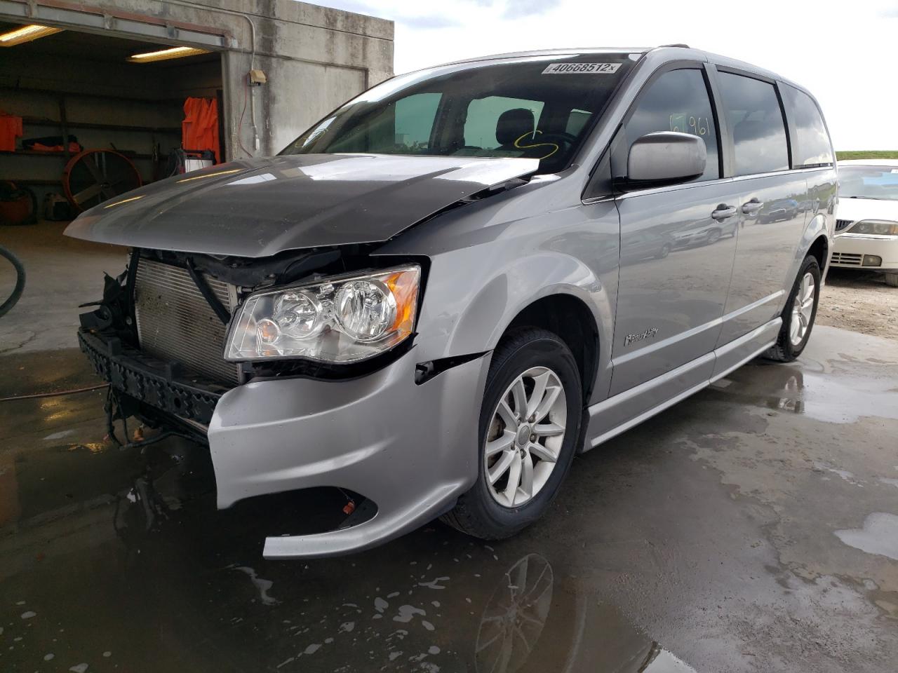 Photo 2 from auction – 2018 DODGE GRAND CARA with VIN 2C4RDGCG3JR302385