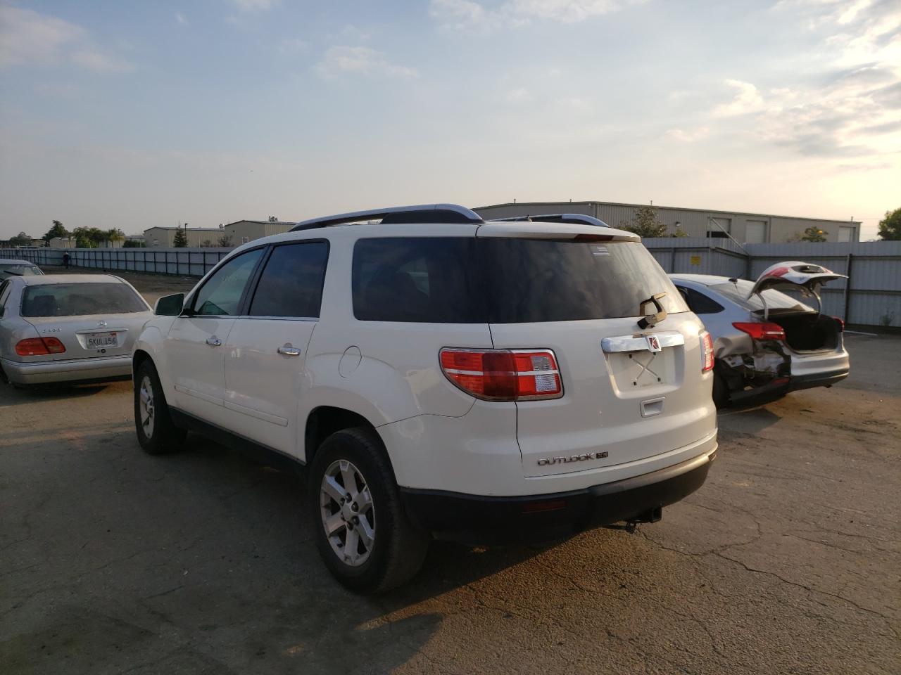 Photo 3 from auction – 2009 SATURN OUTLOOK XR with VIN 5GZER23D29J217853