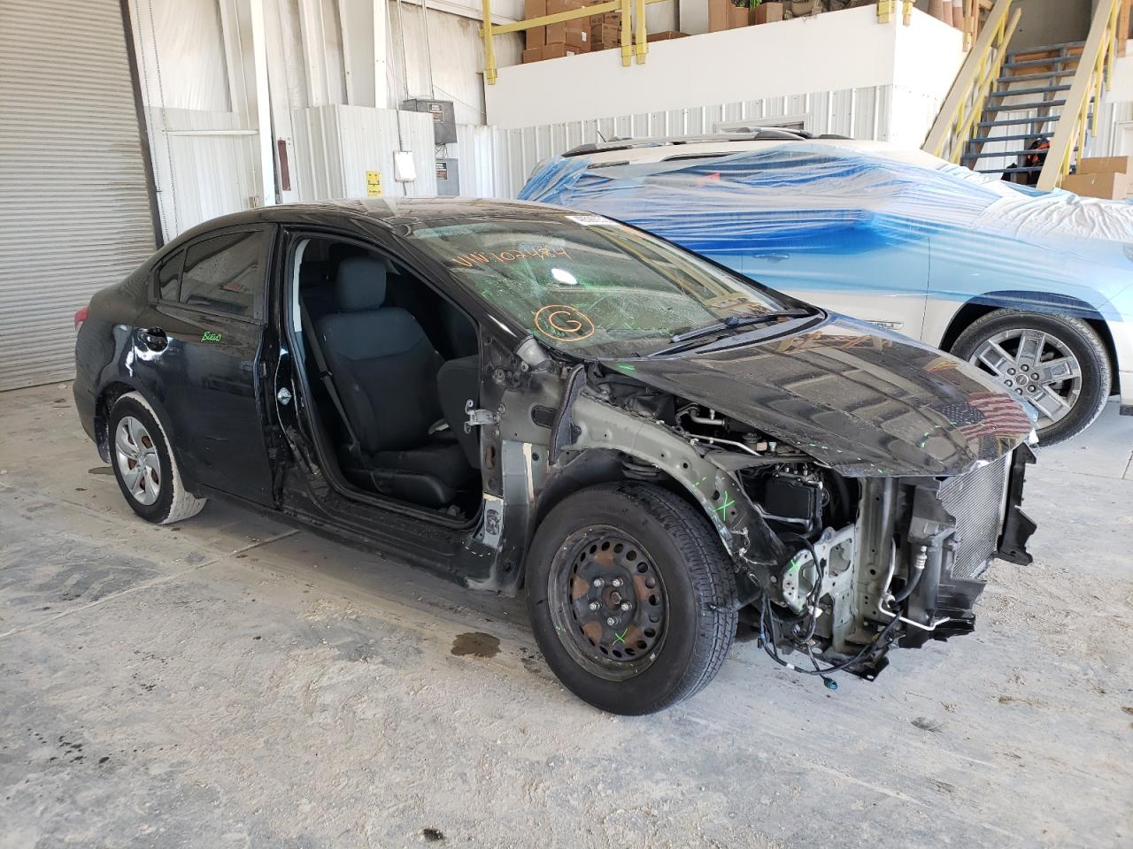 HONDA CIVIC LX 2015 with VIN 19XFB2F54FE102484 - Photo from auction